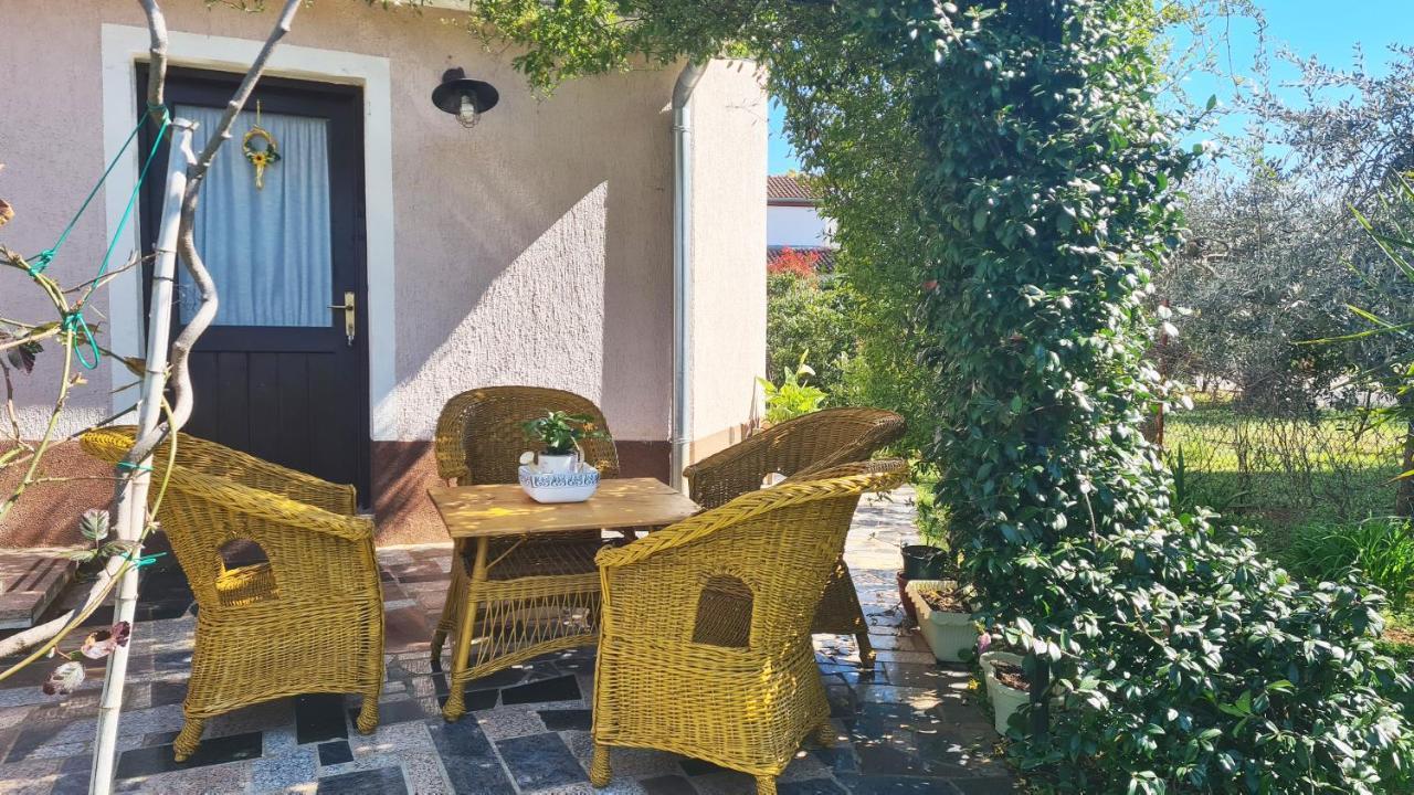 Apartman Kos Rosini Zewnętrze zdjęcie